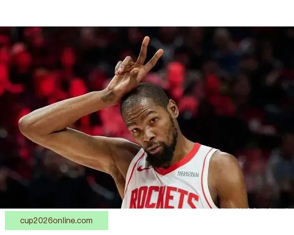 杜兰特谈进攻理念希望梳理节奏带动队友发挥整体实力